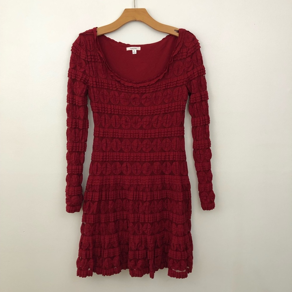 Sophie Max Lace Long Sleeve Dress